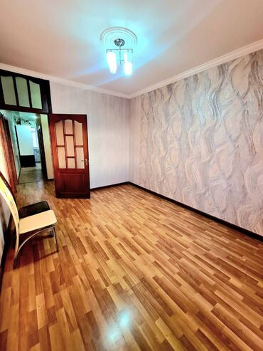 Köhnə tikili: Bakı, 3 otaqlı, Köhnə tikili, m. Əhmədli, 82 kv. m — 9