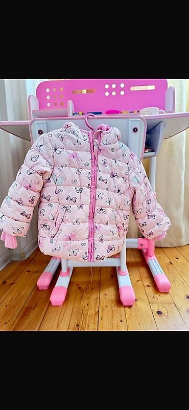 kurtka turk dilində: Mothercare-den alinib yaxsi veziyyetdedi. 6-9 ay yazilib 9-12 ay — 1