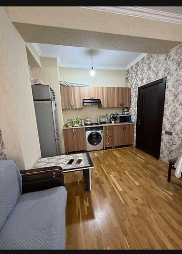kreditle kohne bina evleri: 2 otaqlı mənzil kirayə verilir - Plan: açıq mətbəxli geniş qonaq — 4