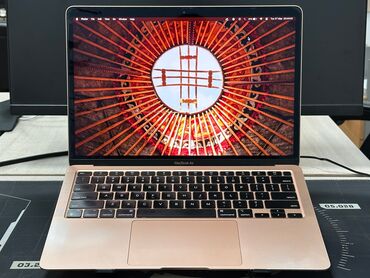 Ноутбуки: Ноутбук, Apple, 8 ГБ ОЗУ, Apple M1, 13.3 ", Б/у, память SSD