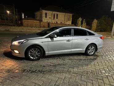 малибу 2: Hyundai Sonata: 2014 г., 2 л, Автомат, Газ, Седан