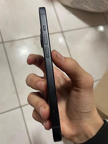 kontakt iphone 15: IPhone 15, 128 GB, Qara, Face ID — 3