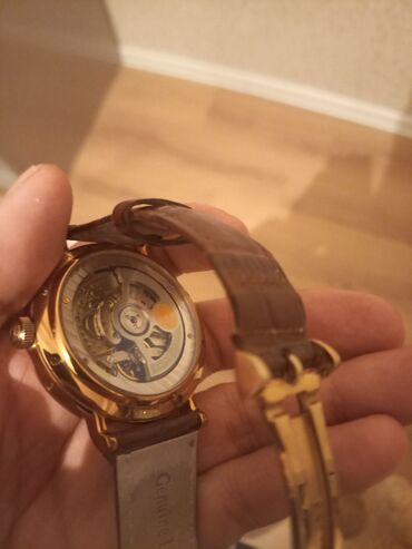 Qol saatları: İşlənmiş, Qol saatı, Longiness, rəng - Qızılı -da lalafo.az — 2 Qol saatları: İşlənmiş, Qol saatı, Longiness, rəng - Qızılı — 2