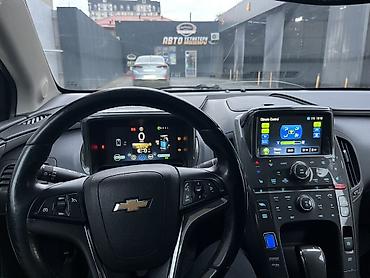 Chevrolet: Chevrolet Volt: 2011 г., 1.4 л, Вариатор, Гибрид, Хэтчбэк — 7