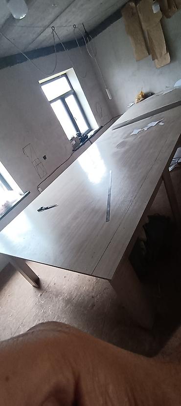 Промышленные швейные машинки: Продается петельная машина в хорошем состояние использовись очень мало — 5