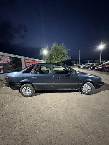 smart open: Volkswagen Passat: 1989 г., 1.8 л, Механика, Бензин, Седан — 3