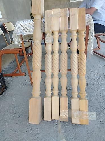 absivka taxta: Ağacdan yonulmuş pilləkən balyasinləri və dayaqlar dəsti - Material — 2