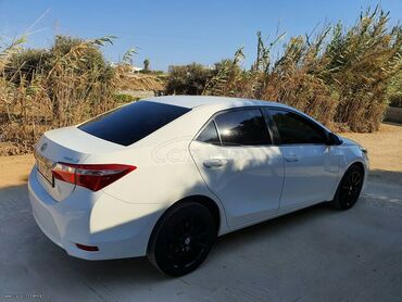 Toyota: Toyota Corolla: 1.4 l. | 2015 έ. Sedan — 3