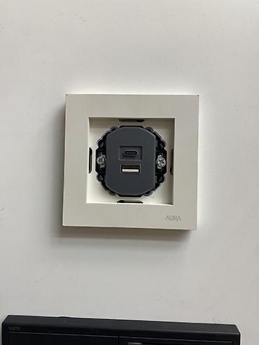 Внутренняя отделка: Розетка, С USB, Anura, Встроенные, 2 гнезда — 1