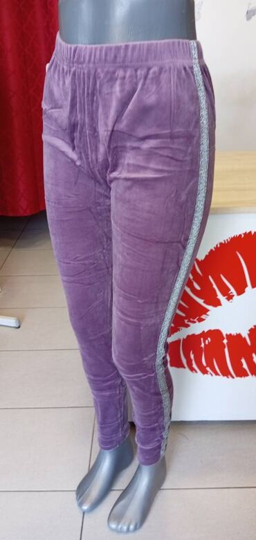 Donji deo: Ženske trenerke pliš elastin vel. S. M. L. Xl. Cena 999din — 10