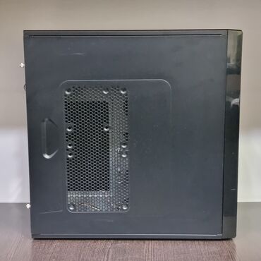 Корпусы ПК: Корпус ПК, Б/у, Delux, ATX, цвет - Черный — 3