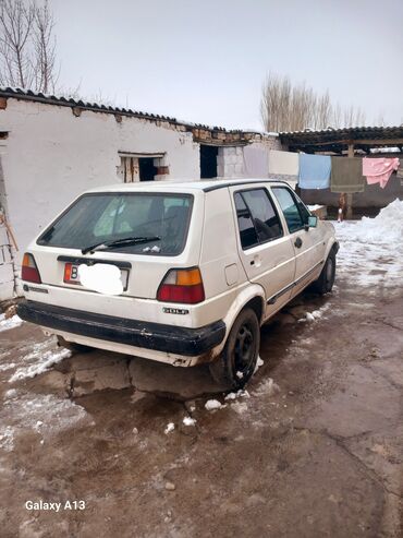 Volkswagen: Volkswagen Golf: 1985 г., 1.8 л, Механика, Бензин, Седан