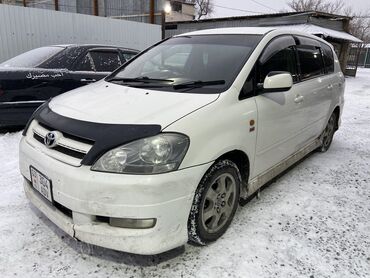 Nissan: Toyota Ipsum: 2003 г., 2.4 л, Автомат, Бензин, Минивэн