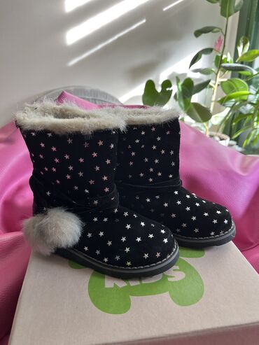 ugg velicine: Ugg čizme, Pollino, Veličina - 25