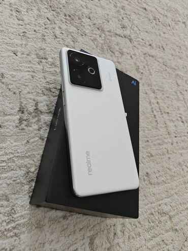 ош телефон редми: Realme GT 7, Жаңы, 256 ГБ, түсү - Ак, 2 SIM