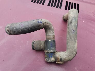 Auto delovi: Termostat sa crevima Lada 2121 Niva br.3. Polovno, očuvano. Skinuto sa — 9