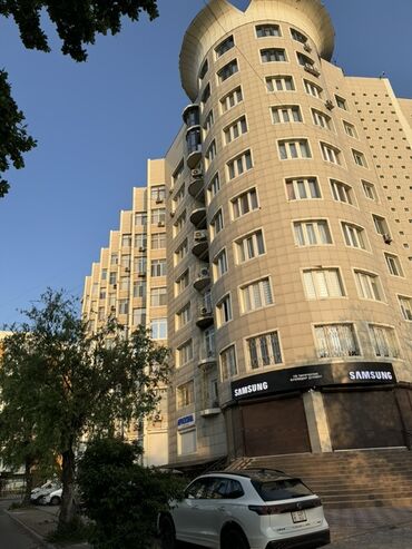 сдаю квартиру без мебели: 3 комнаты, 165 м², Элитка, 2 этаж, Евроремонт