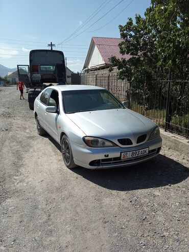 авто сидушки: Nissan Primera: 1999 г., 2 л, Вариатор, Бензин, Хэтчбэк