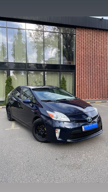Toyota: Toyota Prius: 2014 г., 1.8 л, Вариатор, Гибрид, Хэтчбэк