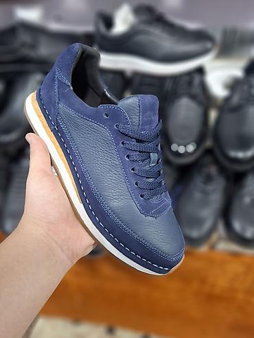 Мужские кроссовки, 39, 39.5, 40, Clarks, Новый, цвет - Синий, Бесплатная доставка, Платная доставка