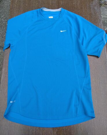levis crna majica: T-shirt color - Light blue