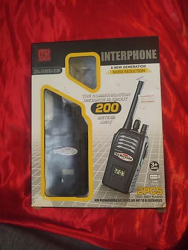 piano səkilləri: Məhsul: INTERPHONE Two-Way Radio dəsti (2 ədəd) Xüsusiyyətlər: - İki — 1