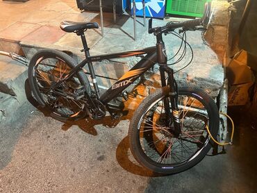 idman velosipedi qiymetleri: İşlənmiş BMX velosipedi Stels, 26", sürətlərin sayı: 7, Ünvandan götürmə, Pulsuz çatdırılma, Ödənişli çatdırılma