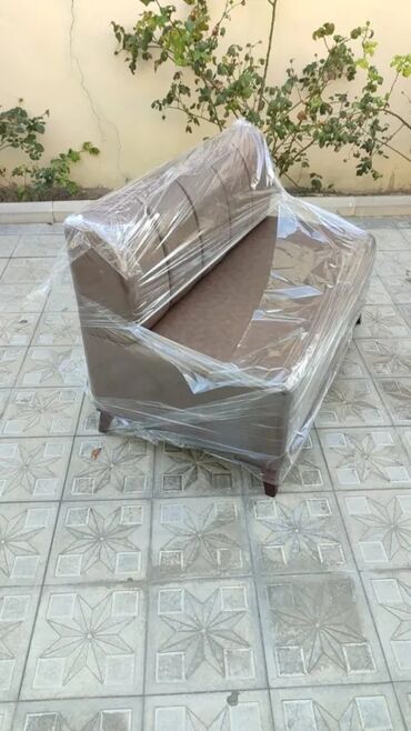 Ofis və oyun kresloları: Yeni, Təkərli, Qolları tənzimlənir, Dəri — 16