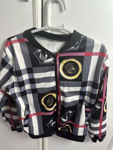 Dəstlər, kostyumlar: Qadın geyim dəsti -geyimlerin her biri 5 manatdl cox yaxsl — 24