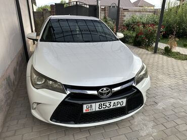 купить фронтальный погрузчик бу: Toyota Camry: 2017 г., 2.5 л, Автоматтык, Бензин, Седан