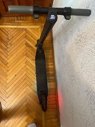 elektron gitaralar: Elektrik skuter – qatlanan, LED işıqlar və displeyli - Rəng: qara — 3