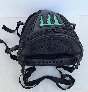 Sportske torbe i rančevi: Motorcycle tank torba – crna, aerodinamičnog oblika, sa zelenim — 14