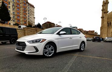 hunday exsel: Hyundai Elantra: 2 l | 2016 il Sedan