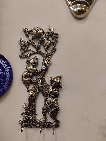 televizor asilqani: Bürünc dekor kolleksiyası - Divar asılqanları: Əl işçiliyi bürüncdən — 4