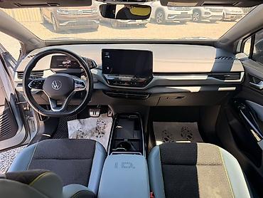 кабина муровей: Volkswagen ID.4: 2022 г., Автомат, Электромобиль, Кроссовер — 5