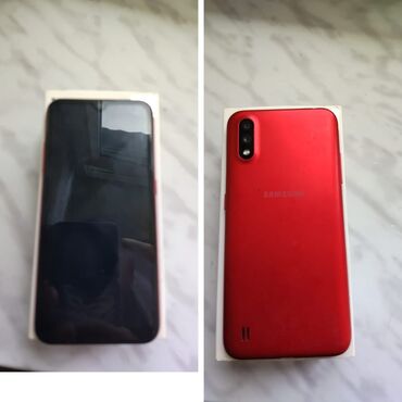 samsung s3600: Samsung Galaxy A01, 16 GB, rəng - Qırmızı, İki sim kartlı