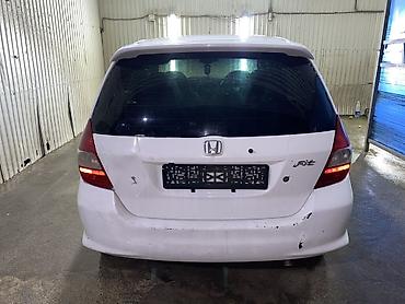 kiya bongo: Honda Fit: 2002 г., 1.3 л, Автомат, Бензин, Хэтчбэк — 4