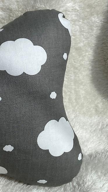 Постельные принадлежности: Подушки для шеи Очень мягкие, Мега удобные подушки для шеи. Они — 10