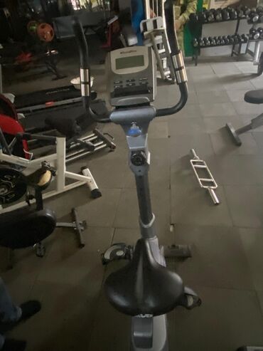 Əlcəklər: Sport zalı üçün kardio avadanlıqları paketi Tərkib: - 2 ədəd