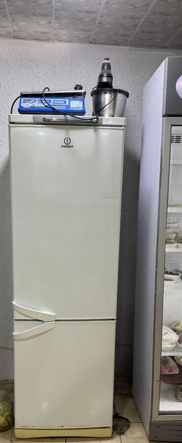 Другая техника для кухни: Indesit soyuducu 220 Azn. Tam ishlek. Unvan Guneshli. Shirin x.4647