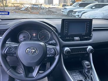 Toyota: Toyota RAV4: 2020 г., 2.5 л, Автомат, Бензин, Кроссовер — 2