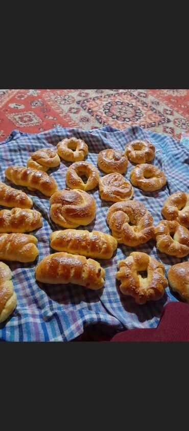 Dayələr: Ədədi 40 qəpik bulka.şirniyyat.içi qoz fındıq.diger şirniyyat sifariş lalafo.az -da Dayələr: Ədədi 40 qəpik bulka.şirniyyat.içi qoz fındıq.diger şirniyyat sifariş