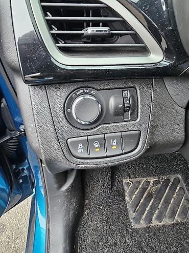 Chevrolet: Chevrolet Spark: 2019 г., 0.1 л, Вариатор, Бензин, Хэтчбэк — 17