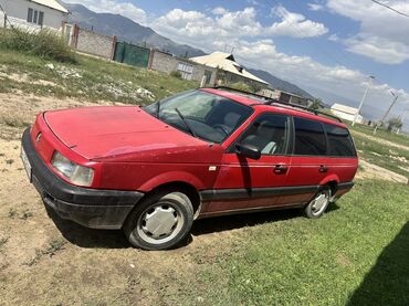 эвакуатор кочкор: Volkswagen Passat Variant: 1992 г., 1.8 л, Механика, Бензин, Универсал
