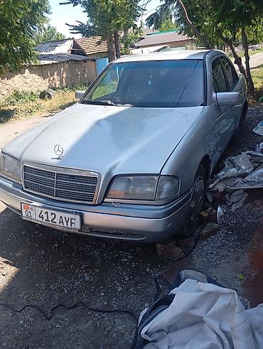 Транспорт: Mercedes-Benz C-Class: 1994 г., Седан — 2