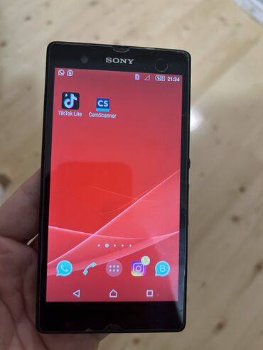 Sony: Sony Xperia Z, rəng - Qara