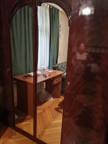 шкаф в гостинную: Б/у, Шкаф, Беларусь
