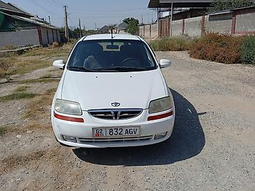 byd khann: Daewoo Kalos: 2003 г., 1.5 л, Автомат, Газ, Хэтчбэк — 1