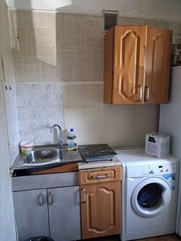 село восток дом: 1 комната, 30 м², Индивидуалка, 3 этаж, Косметический ремонт