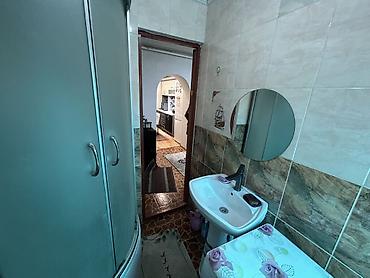 Продажа коттеджей и домов: Продается жилой дом 🏡Основные характеристики: Комнат: 5; Площадь — 13